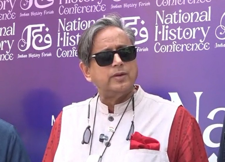 Tharoor Dismisses Competition with Pakistan in West Asia.webp Tharoor Dismisses Competition with Pakistan in West Asia.webp