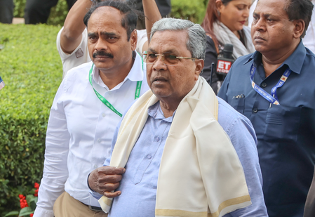 Cabinet Reshuffle Buzz: MLAs Plan Meeting with Congress Leadership.webp