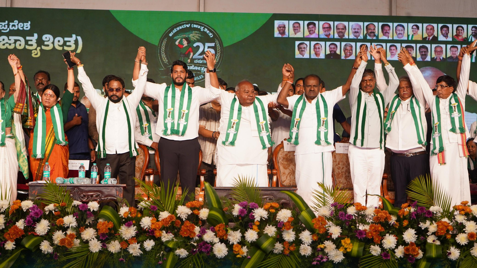 Gowda Accuses Siddaramaiah of Political Use of Social Justice Rhetoric.webp Gowda Accuses Siddaramaiah of Political Use of Social Justice Rhetoric.webp