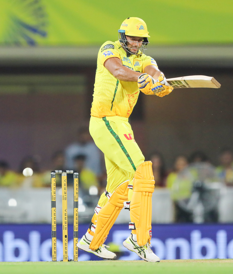 Shivam Dube Highlights CSK's Confidence Ahead of Delhi Capitals Match.webp