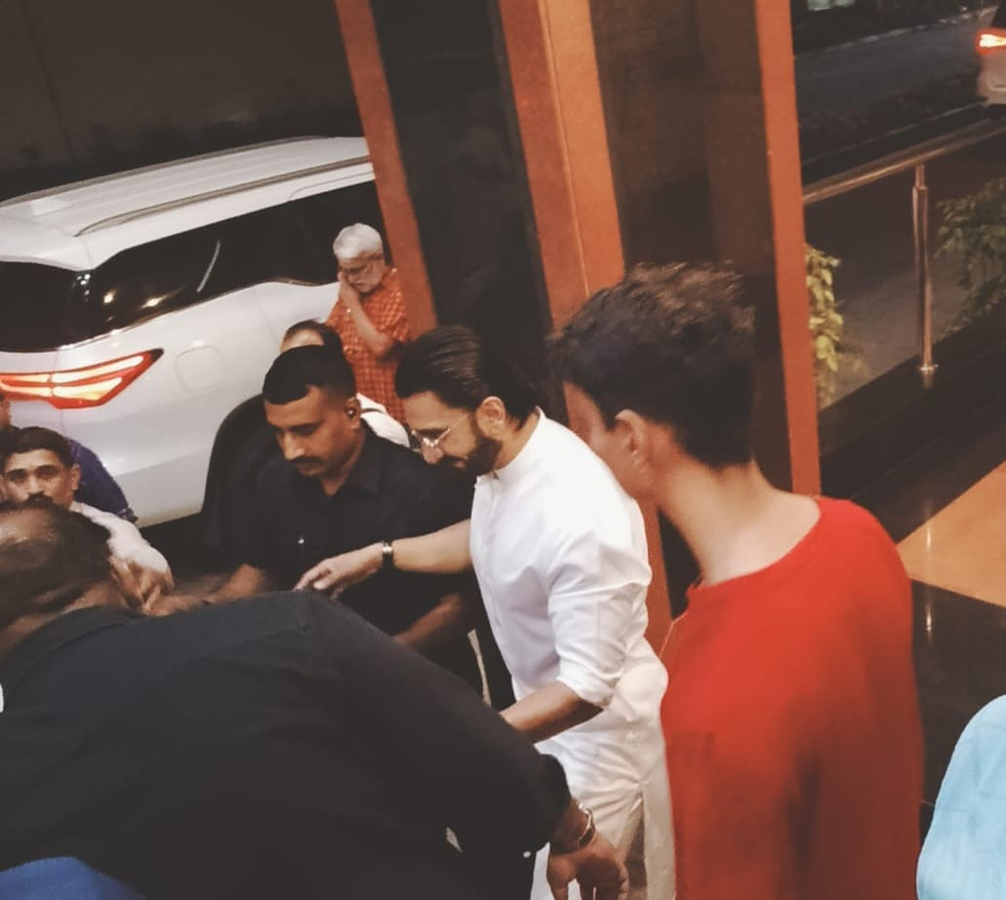 Ranveer Singh Pays Tribute to RSS Founder, Meets Mohan Bhagwat.webp