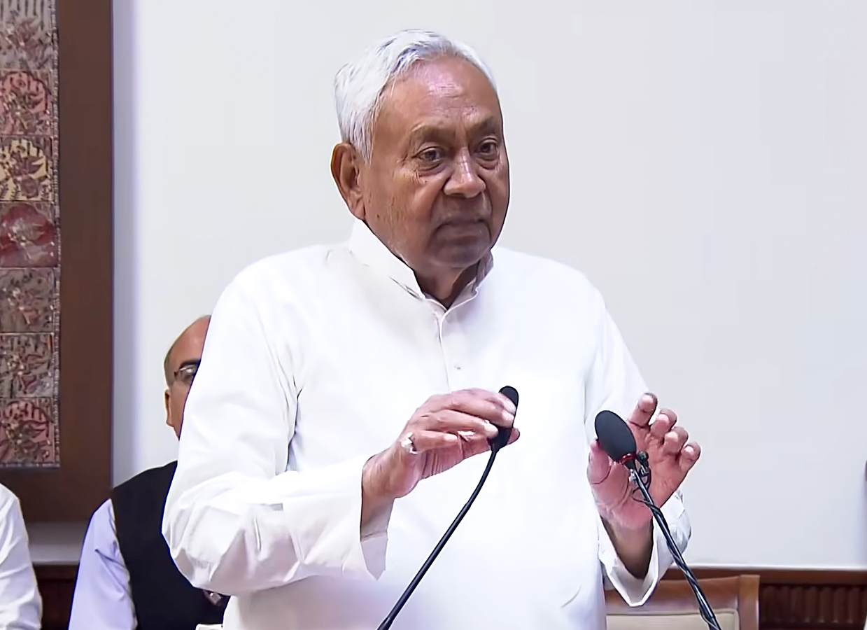 Healthcare Reform in Bihar: Doctors Restricted from Private Clinics.webp