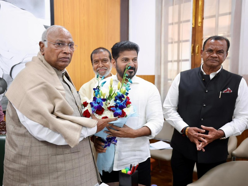 Congress Leadership Discusses Telangana Governance & Party Strengthening.webp