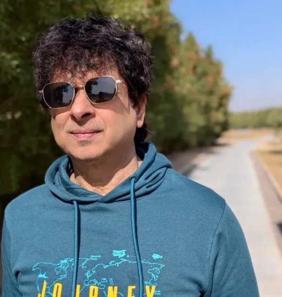 Euphoria's Roots: Palash Sen Shares Nostalgic Journey to Pushkar.webp Euphoria's Roots: Palash Sen Shares Nostalgic Journey to Pushkar.webp