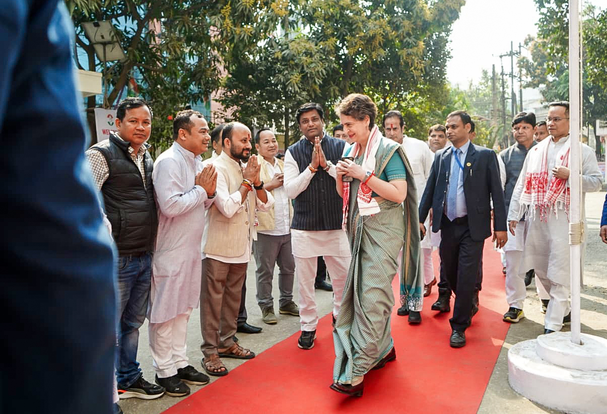 Priyanka Gandhi Attacks Sarma's Personal Attacks on Gogoi