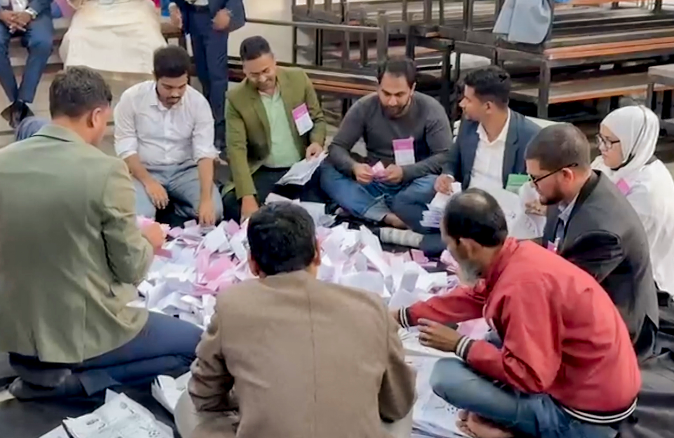 Electoral Counting Underway in Bangladesh Amidst Political Tensions