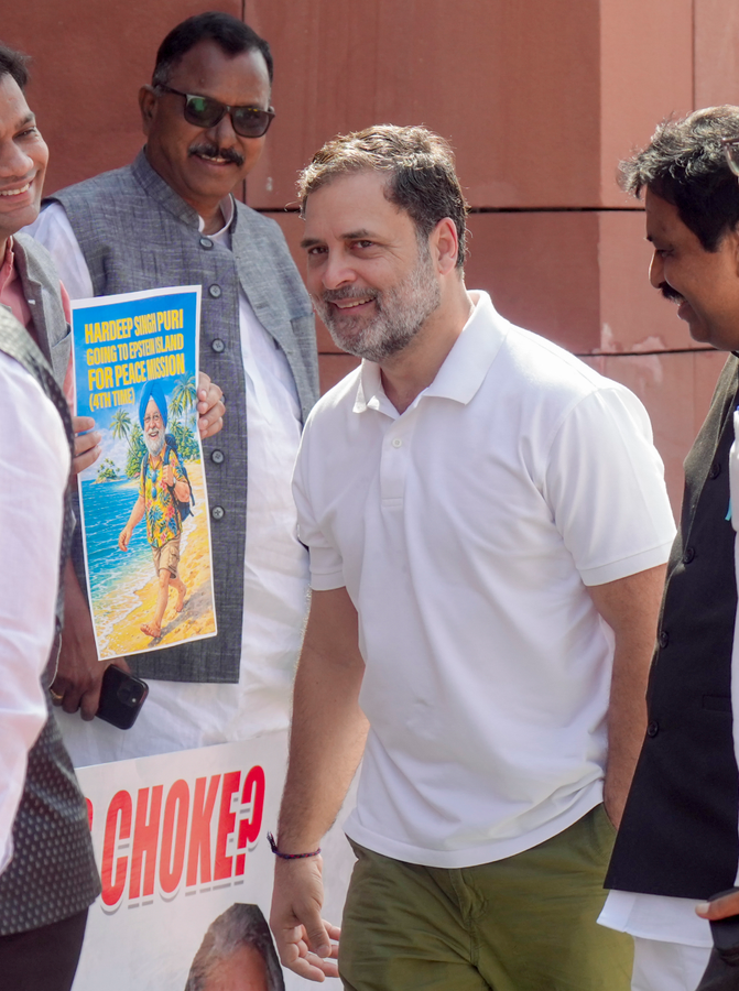 Thread 'Parliament Session Marked by Controversy: BJP Criticizes Gandhi's Behavior'