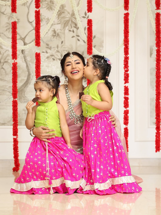 Daughters Surprise Mother with Heartfelt Valentine's Day Gift