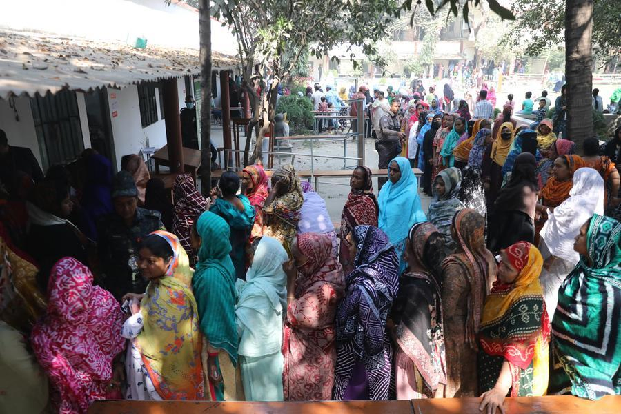 New Government Elected: Citizens Hope for Progress and Institutional Change.webp