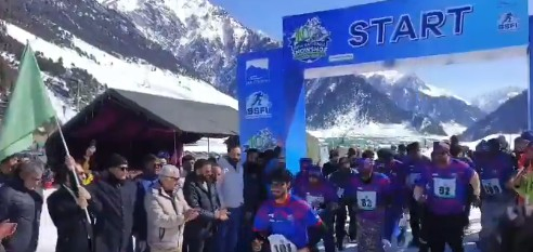 National Snow Shoe Championship Kicks Off in Sonamarg.webp