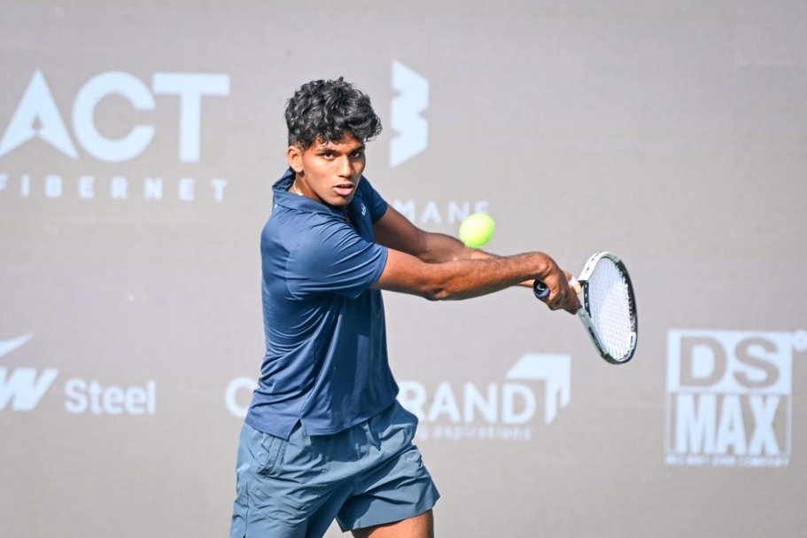 Manas Dhamne Faces Rio Noguchi in ATP Delhi Open First Round.webp