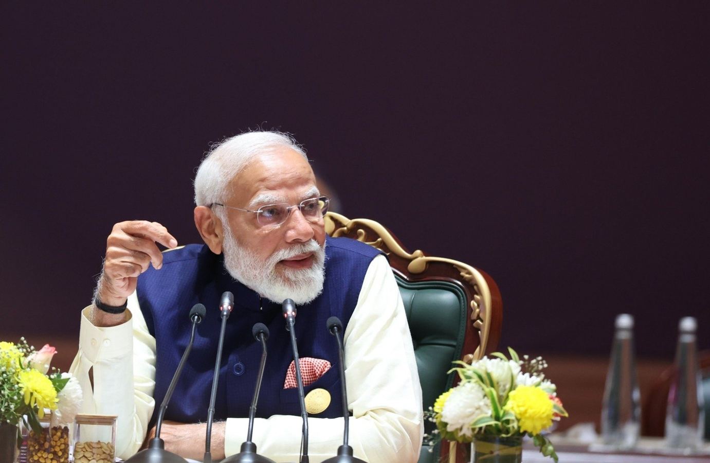 HCL-Foxconn JV Project to Boost India's Semiconductor Industry.webp