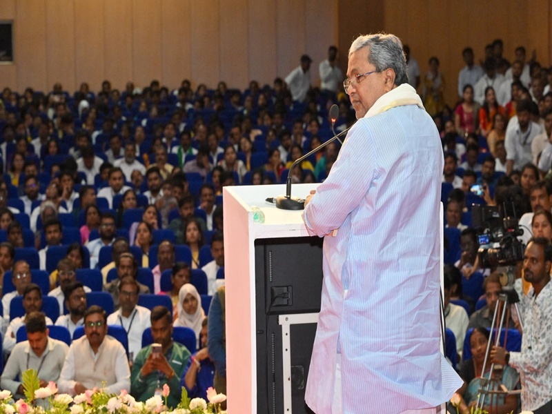 Siddaramaiah Highlights Caste and Religion Neutrality in Healthcare.webp