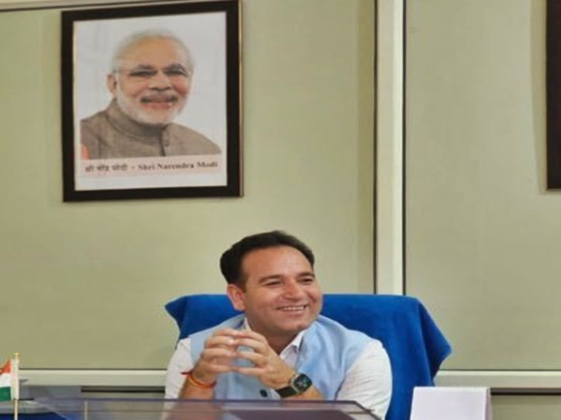 Sunil Sharma: NC Government Betrays Youth with Outsourced Positions.webp