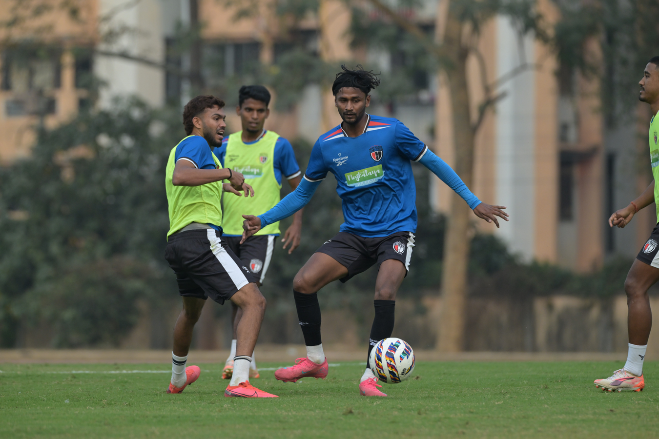 ISL Preview: Bengaluru, Mumbai City Aim to Solidify Early Position.webp