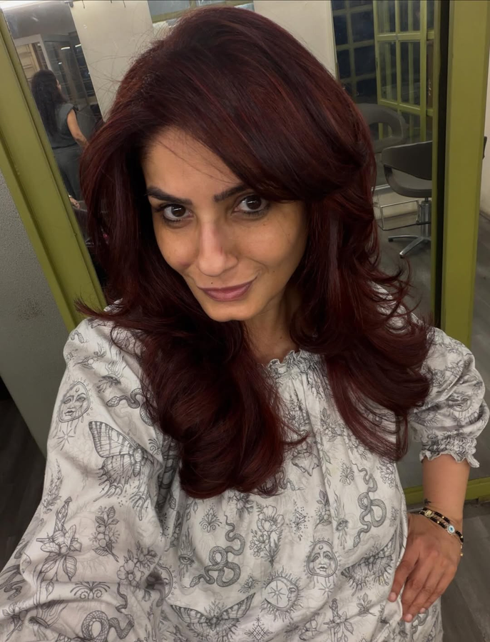 Raveena Tandon’s Instagram Updates: New Hair & Throwback Memories.webp