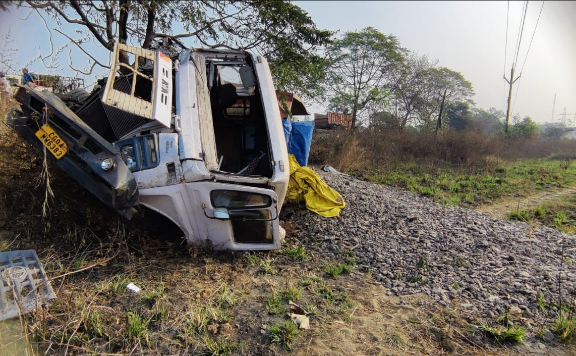 Tragic Road Accident in Odisha Leaves Five Police Personnel Dead