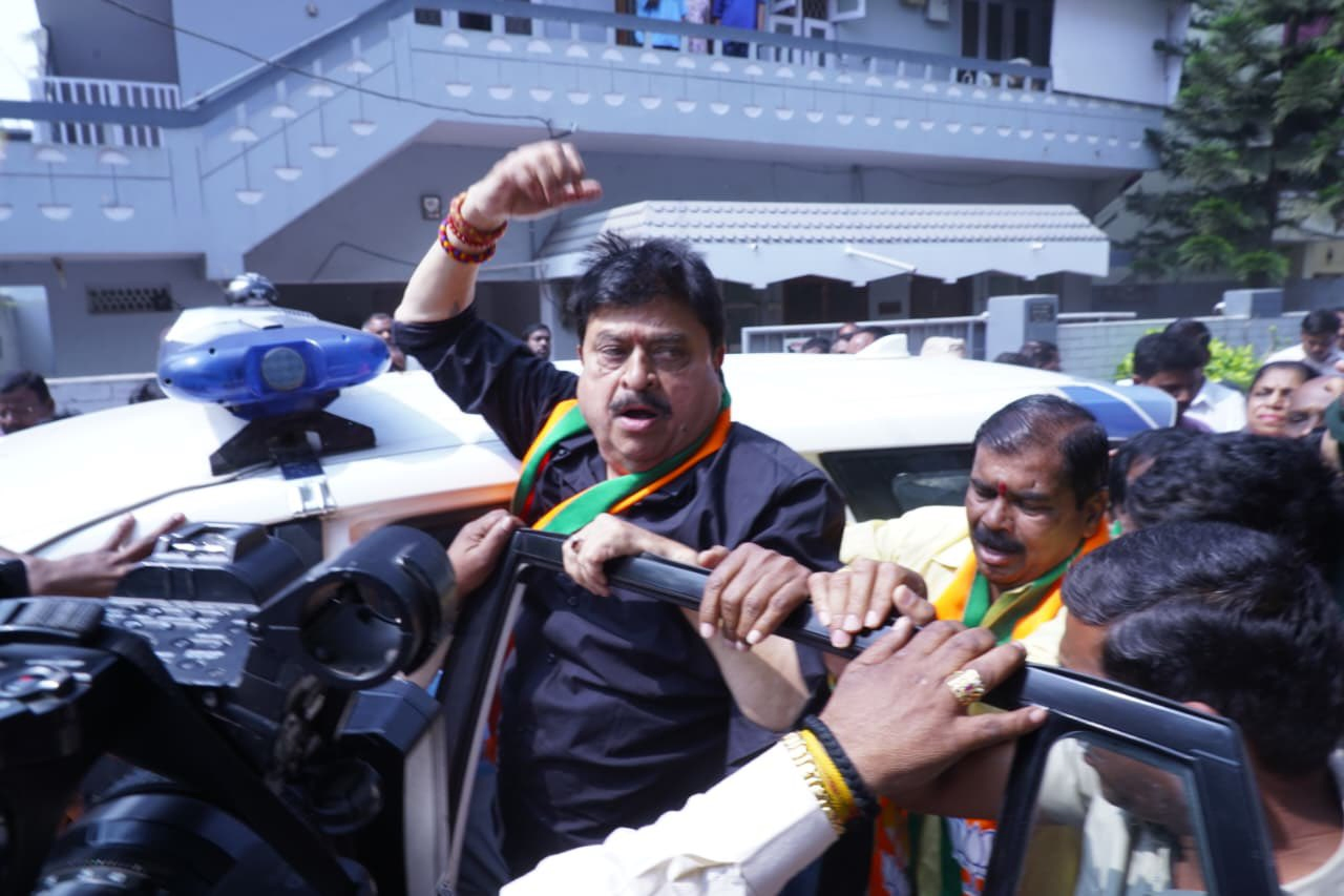 Telangana BJP Chief Arrested Amidst Kamareddy Clashes.webp