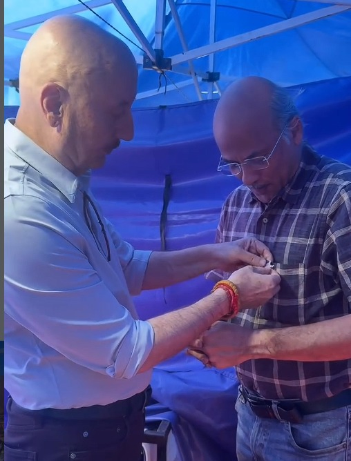 Anupam Kher Celebrates Sooraj Barjatyas Birthday, Calls Him a 'National Treasure'.webp