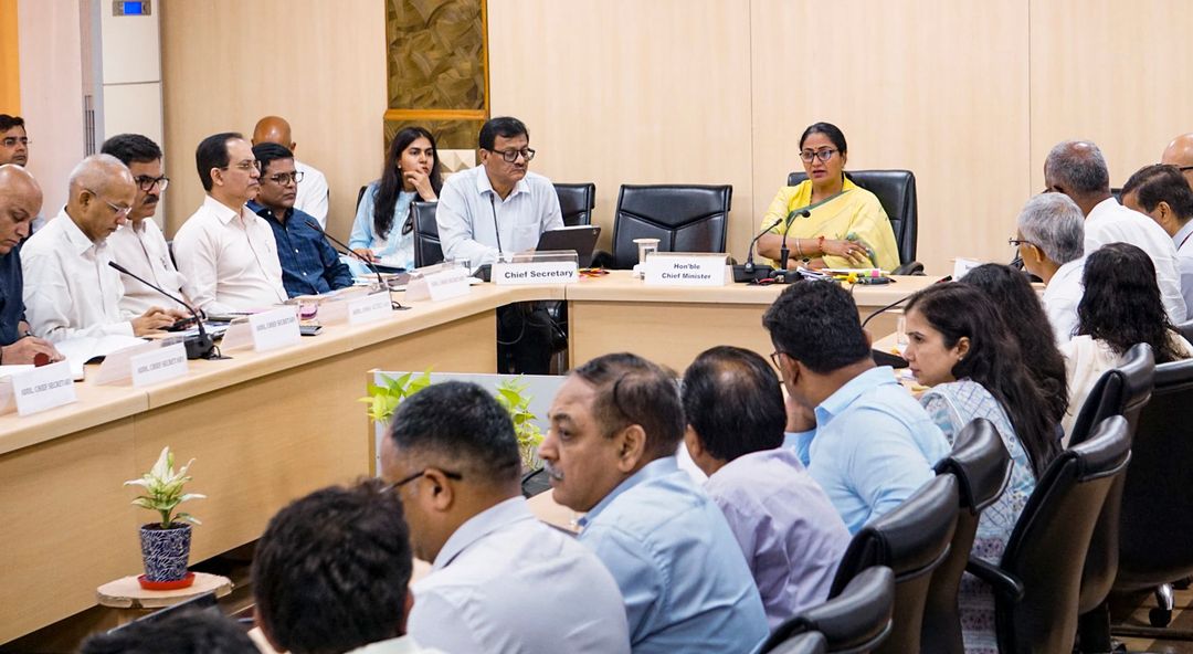 Delhi CM Rekha Gupta Directs Emergency Readiness Amid India-Pakistan Conflict