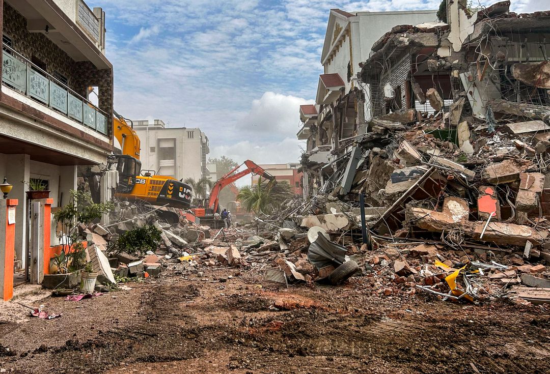 Illegal Bungalows Along Indrayani River Demolished in Pimpri Chinchwad Following NGT Orders