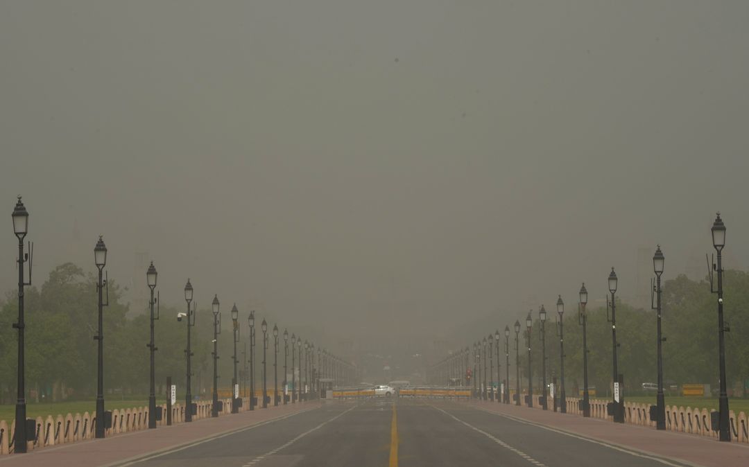 Dust Storm Blankets Delhi, Air Quality Dips to 'Poor' Category